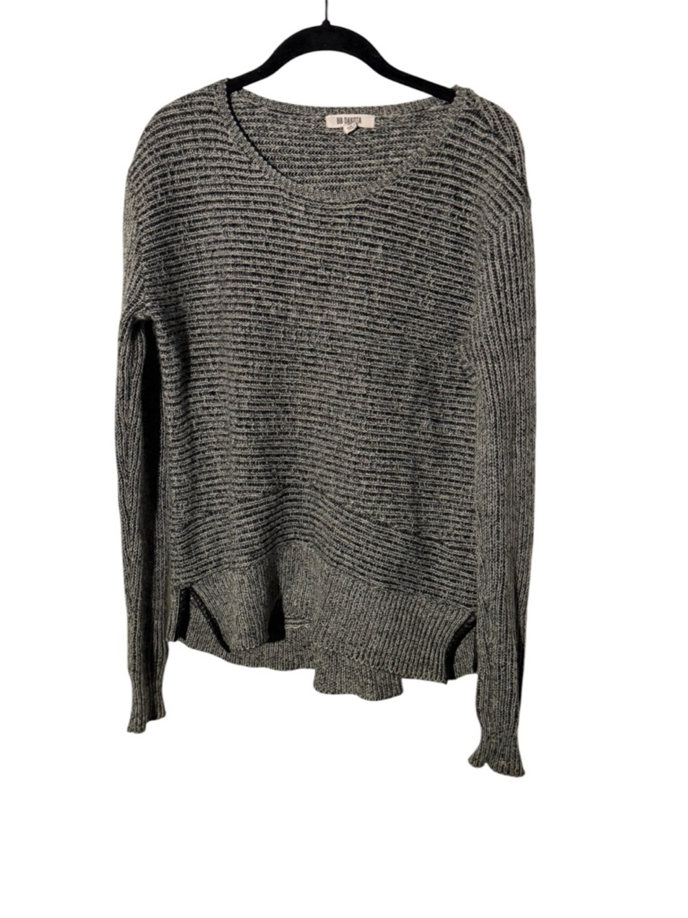 BB Dakota Size Medium Gray Long Sleeve Knit Top